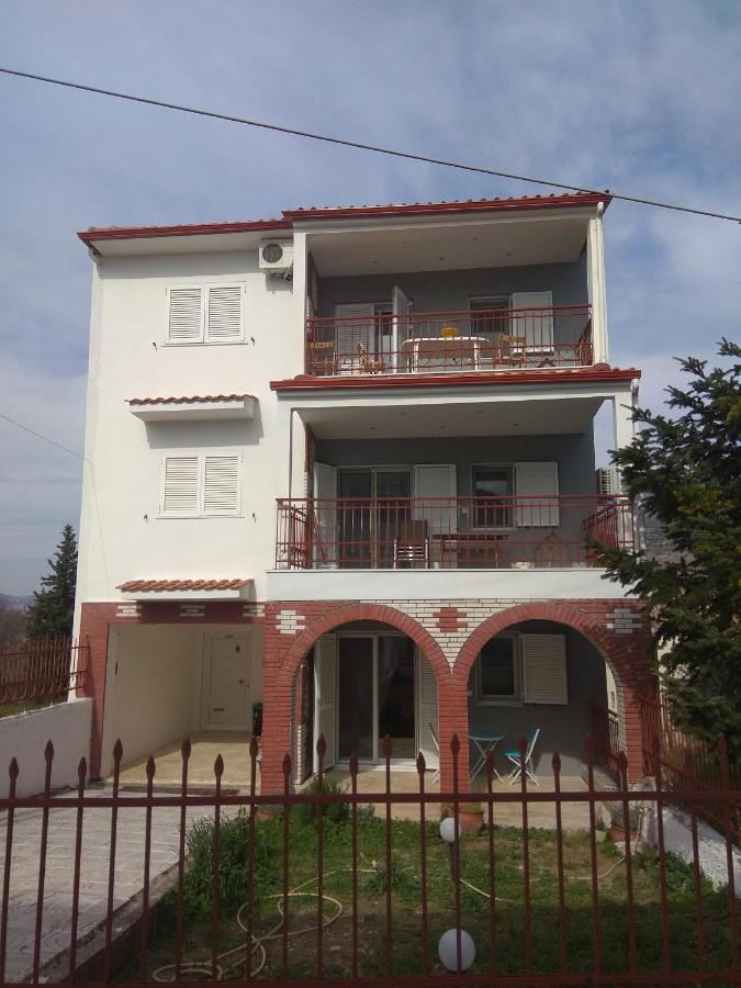 Villa Agnanti Apts And Suites Agio Pnevma Экстерьер фото